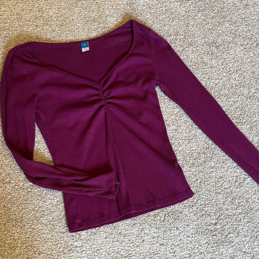 🛍️4 for $15 | 5 for $20 Women's Long Sleeve Top